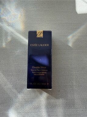 Estee Lauder Double Wear Stay-in-Place Makeup - 4N1 shell beige